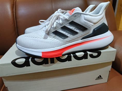 sepatu adidas yang ori